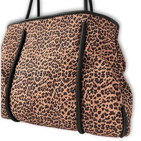 bolso neopreno iniciales